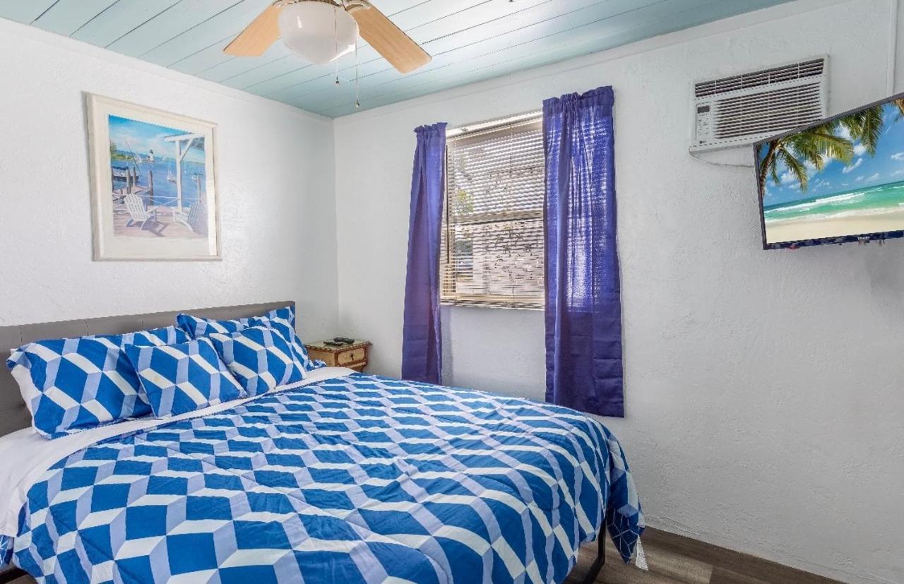 Bungalow 1 Minute From The Beach Suite #3 Englewood Εξωτερικό φωτογραφία