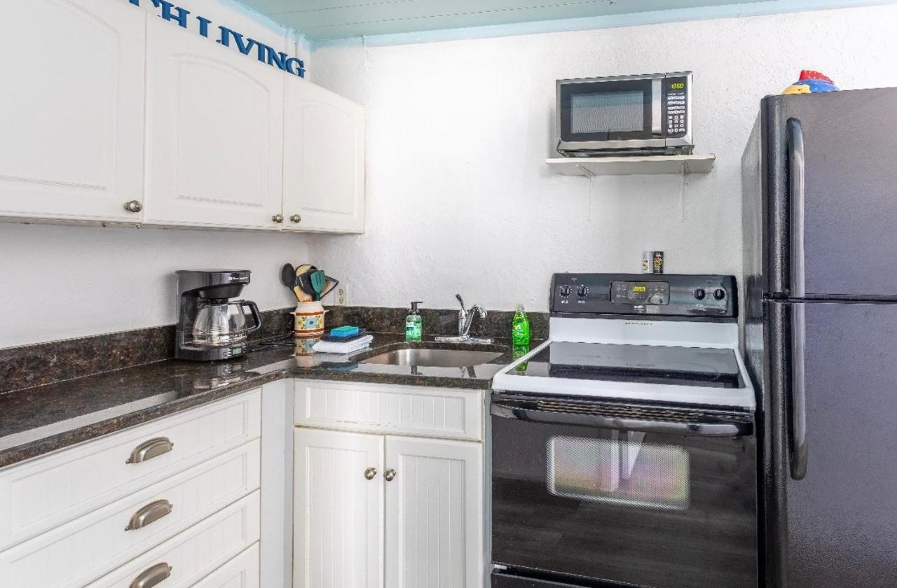 Bungalow 1 Minute From The Beach Suite #3 Englewood Εξωτερικό φωτογραφία