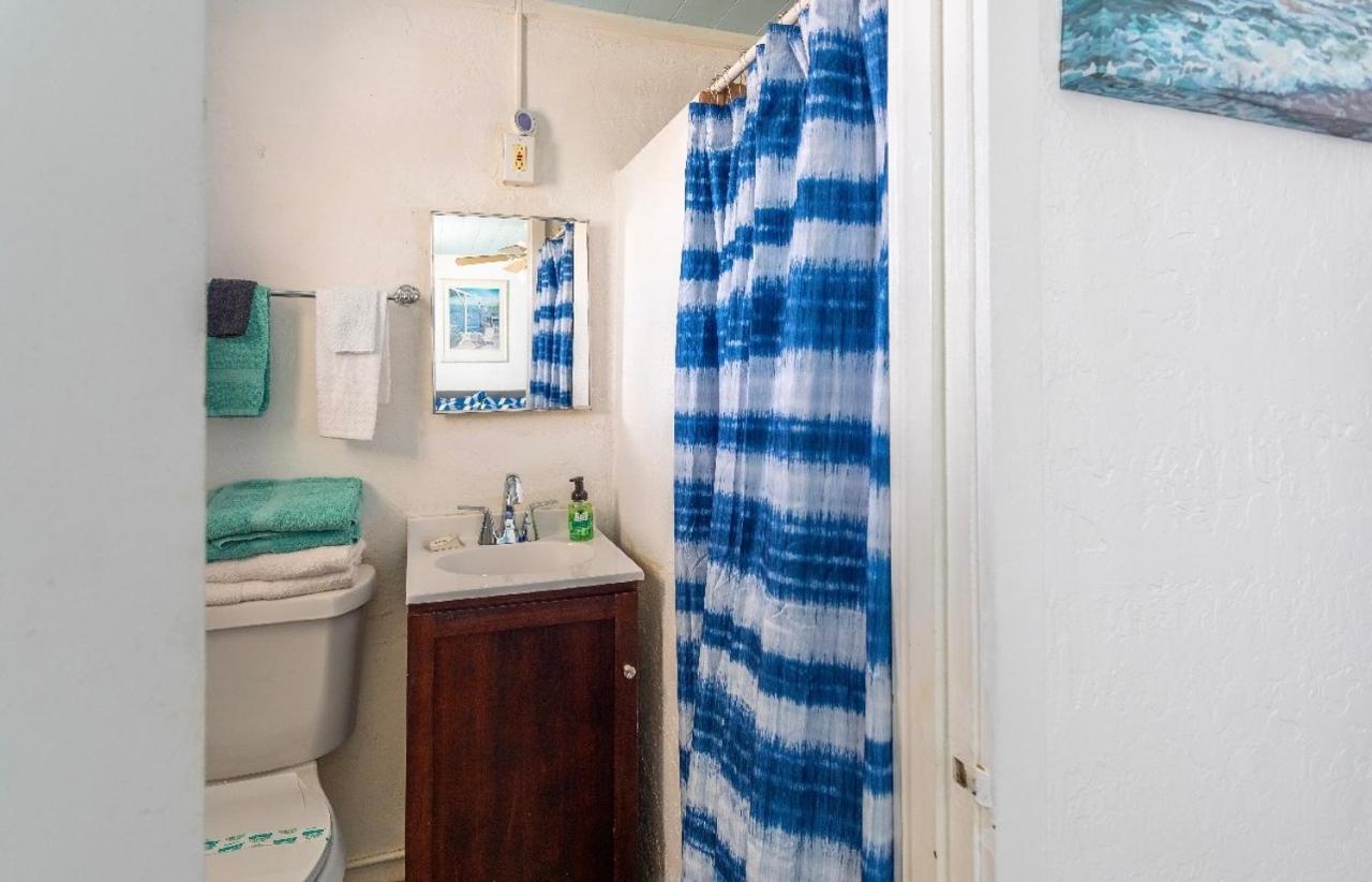 Bungalow 1 Minute From The Beach Suite #3 Englewood Εξωτερικό φωτογραφία